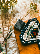 Load image into Gallery viewer, Classic Floral Cuff