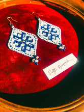 Load image into Gallery viewer, Delft Floral Diamonds
